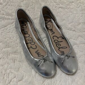 Silver Sam Edelman flats women’s size 7 1/2